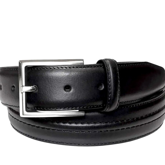 Florsheim Other - Men's Florsheim Black Leather Belt. Big man
Sleek and stylish. Size 52
